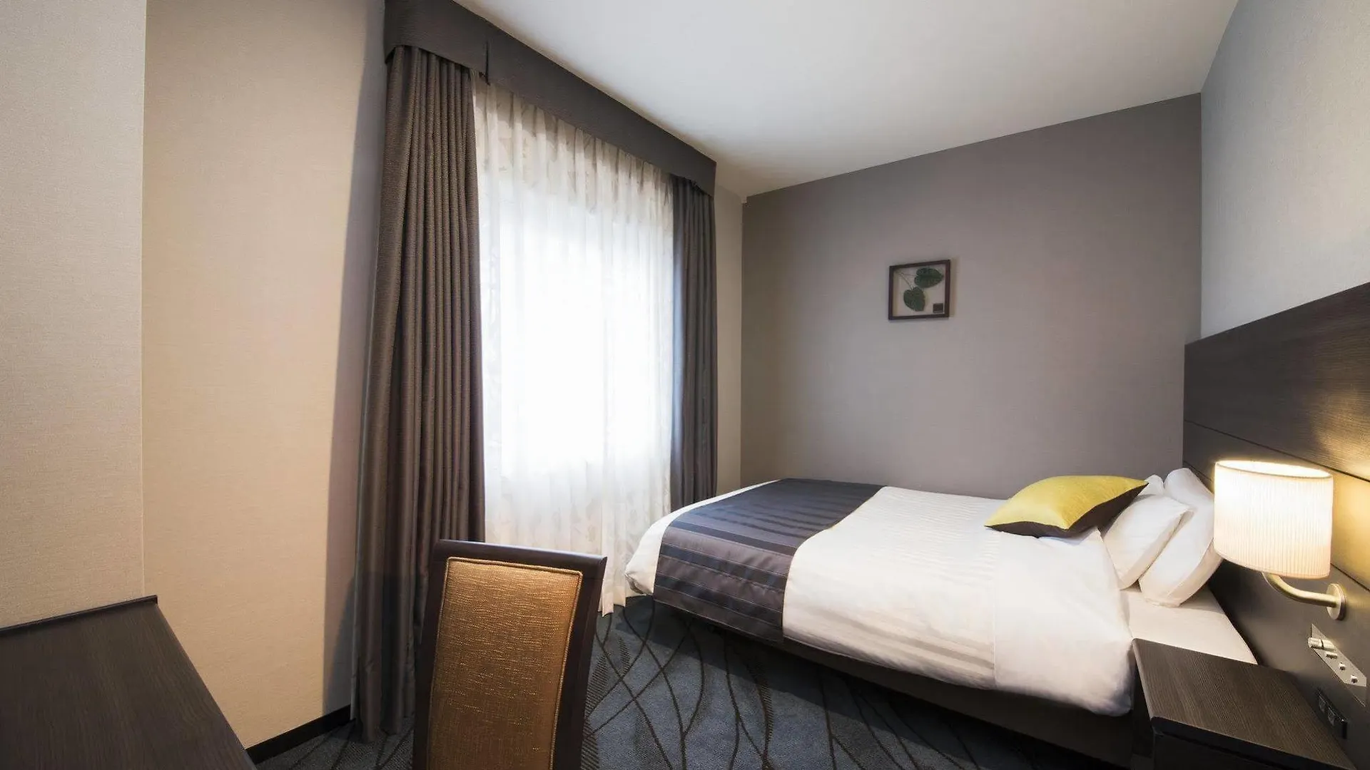 Jr-East Hotel Mets Kawasaki Kawasaki